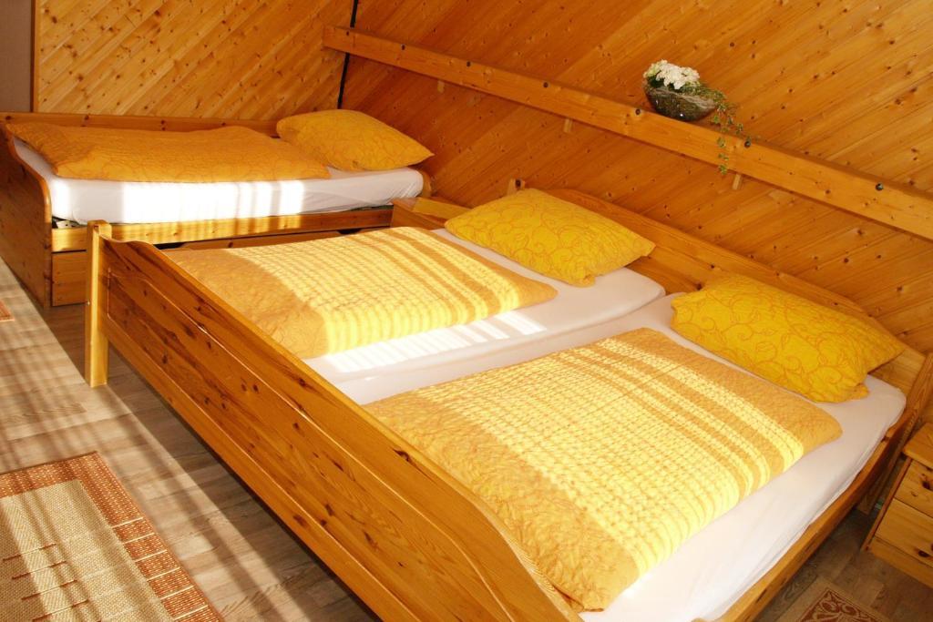 Hotel Haus Gertrud سيمراث الغرفة الصورة