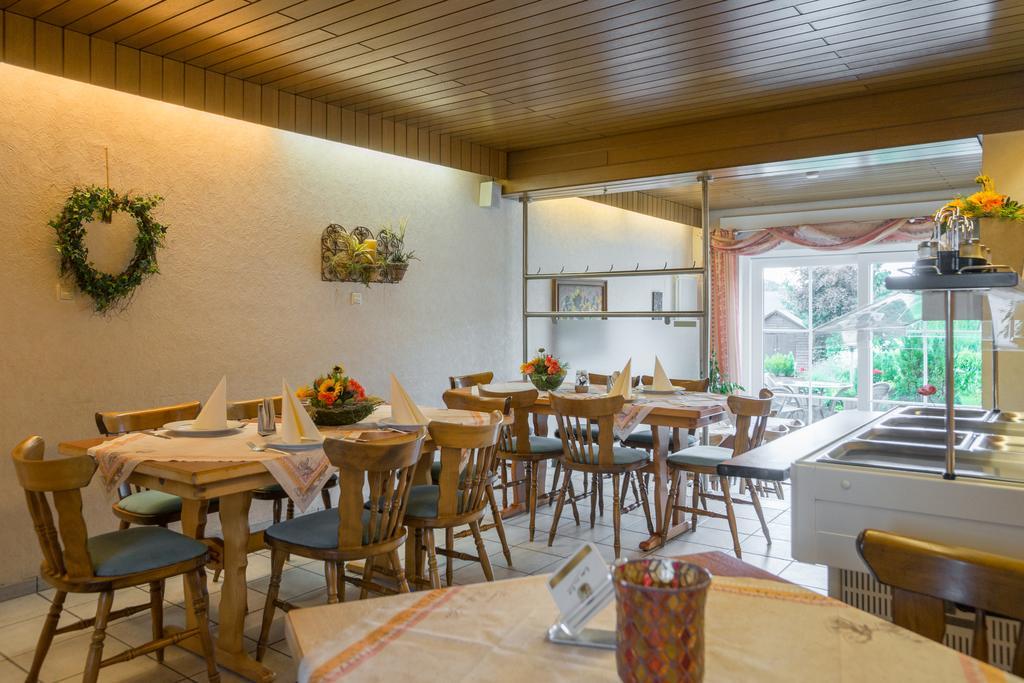 Hotel Haus Gertrud سيمراث المظهر الخارجي الصورة